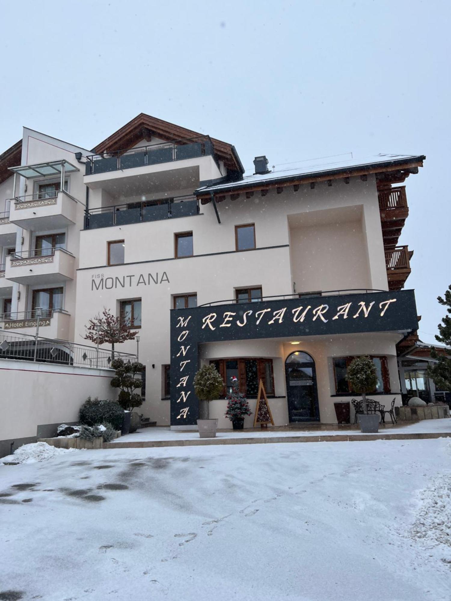Hotel Montana Fiss Ngoại thất bức ảnh