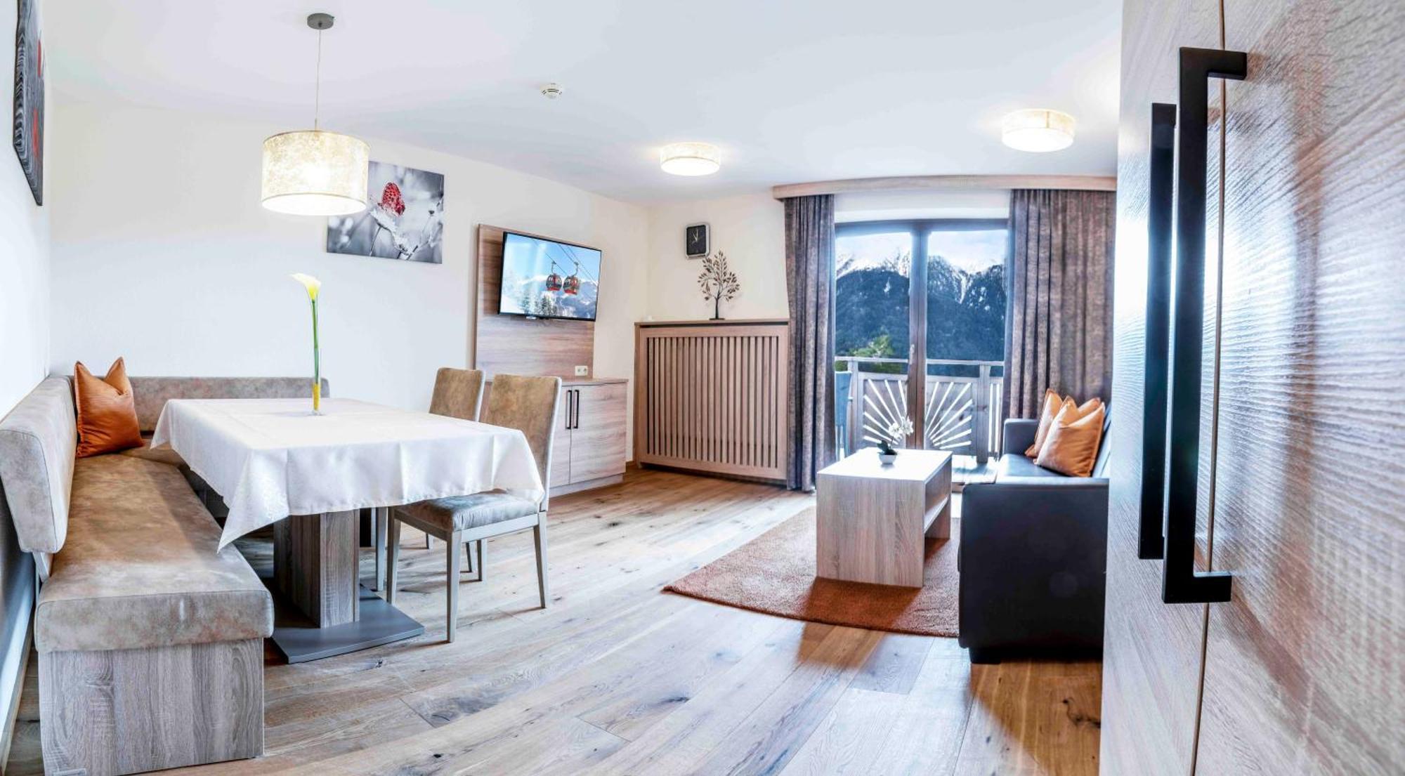 Hotel Montana Fiss Ngoại thất bức ảnh